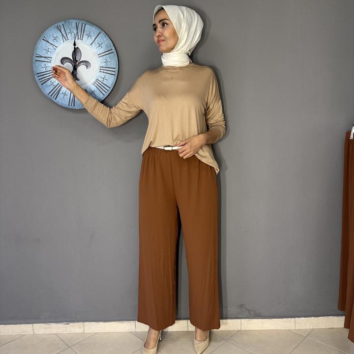 Lastikli Bol Paça Pantolon: Gün Boyu Rahatlık ve Modern Tarz.