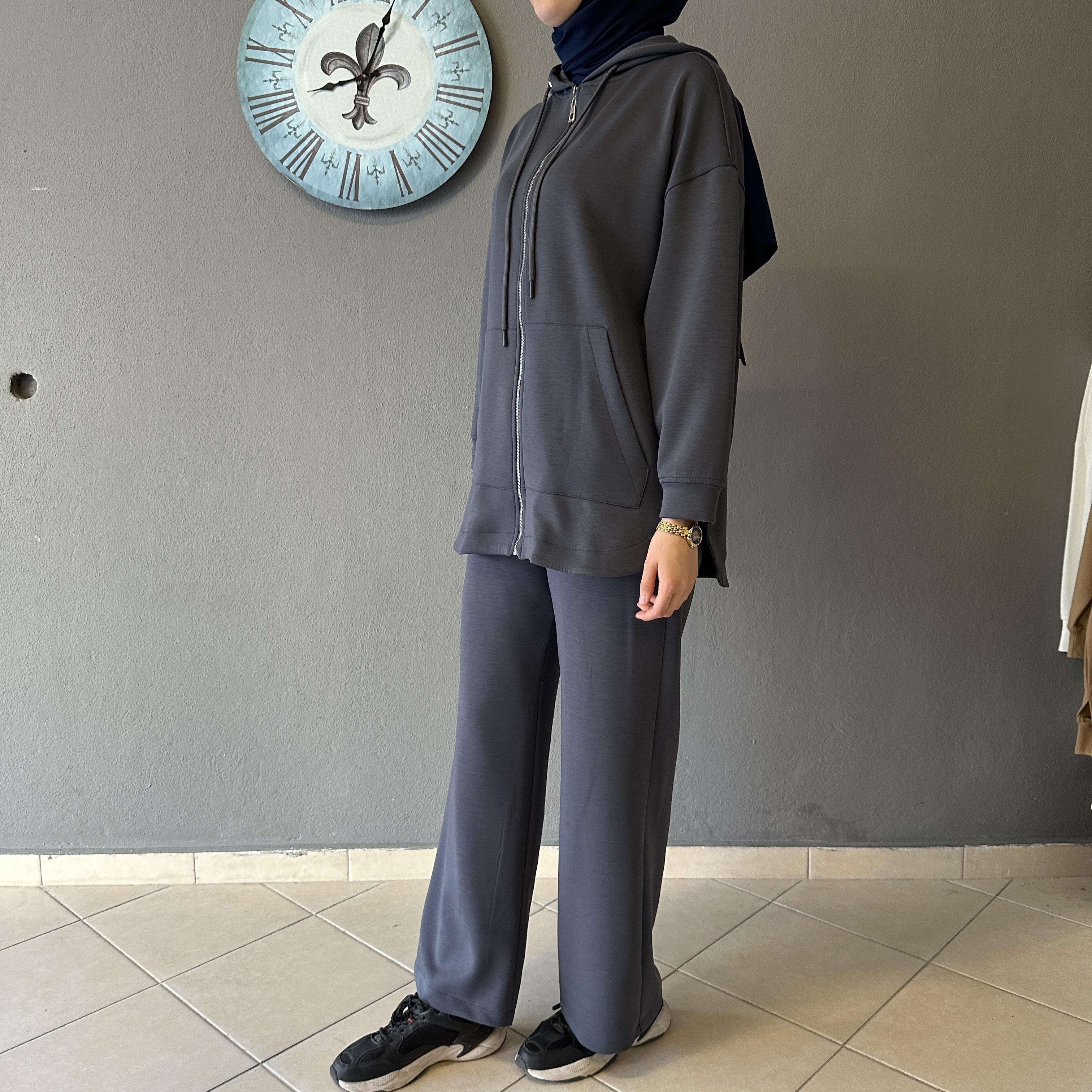 Her Yerde Kullanabileceğiniz Ultra Esnek Mom Jean: Moda, Konfor ve Şıklık Bir Arada